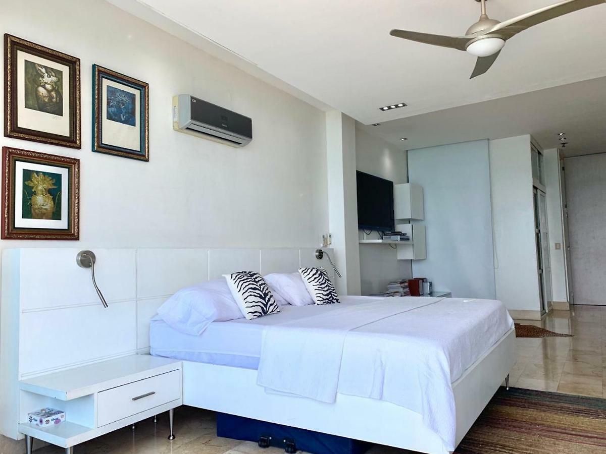 Pensión Hermosa Casa Frente Al Mar En Cartagena/ Beautiful House Facing The Sea - *