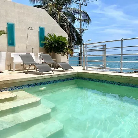 Pensión Hermosa Casa Frente Al Mar En Cartagena/ Beautiful House Facing The Sea - Cartagena