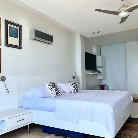 Pensión Hermosa Casa Frente Al Mar En Cartagena/ Beautiful House Facing The Sea - *